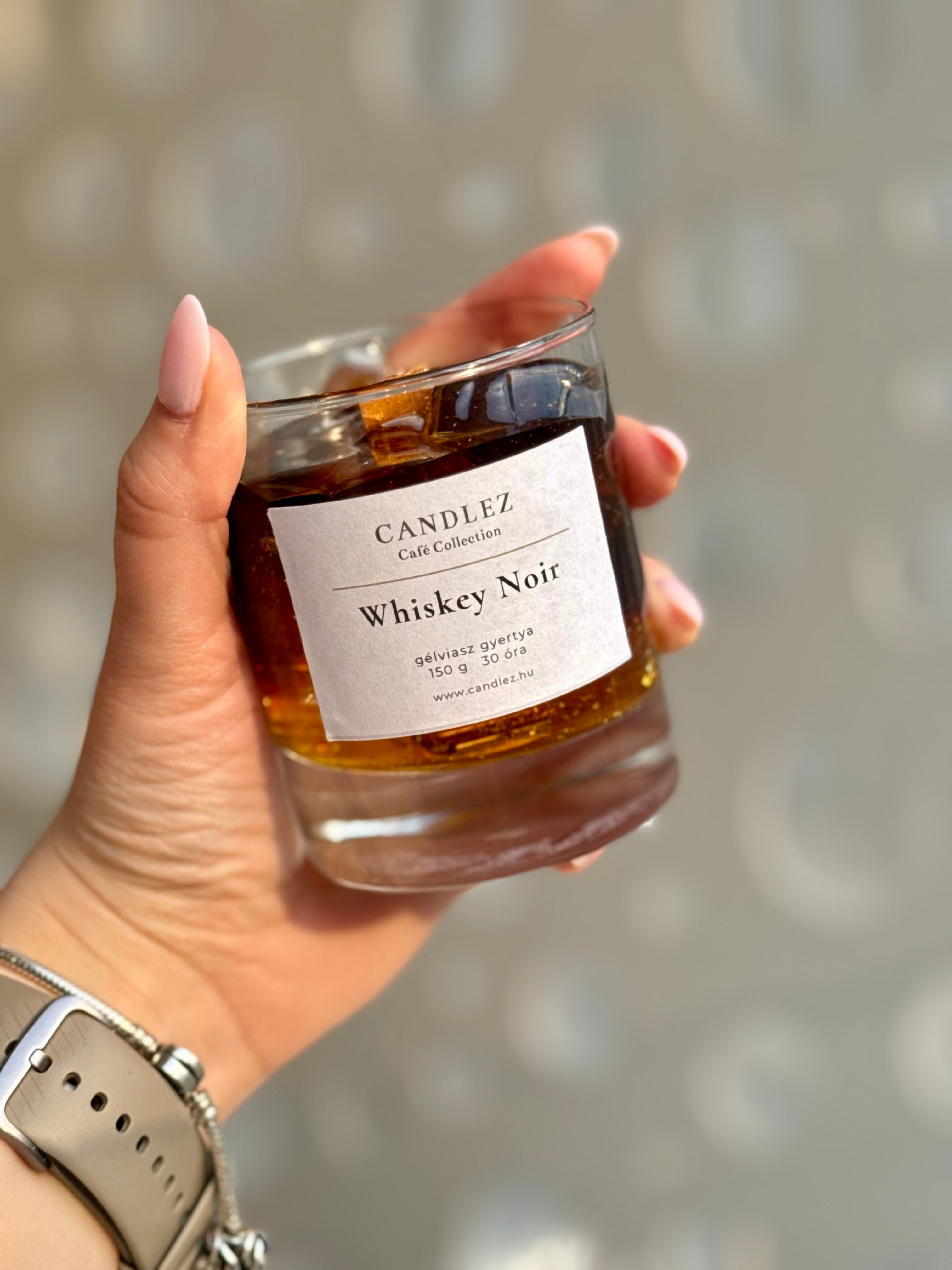 Whiskey Noir – Méz & Dohány illatgyertya
