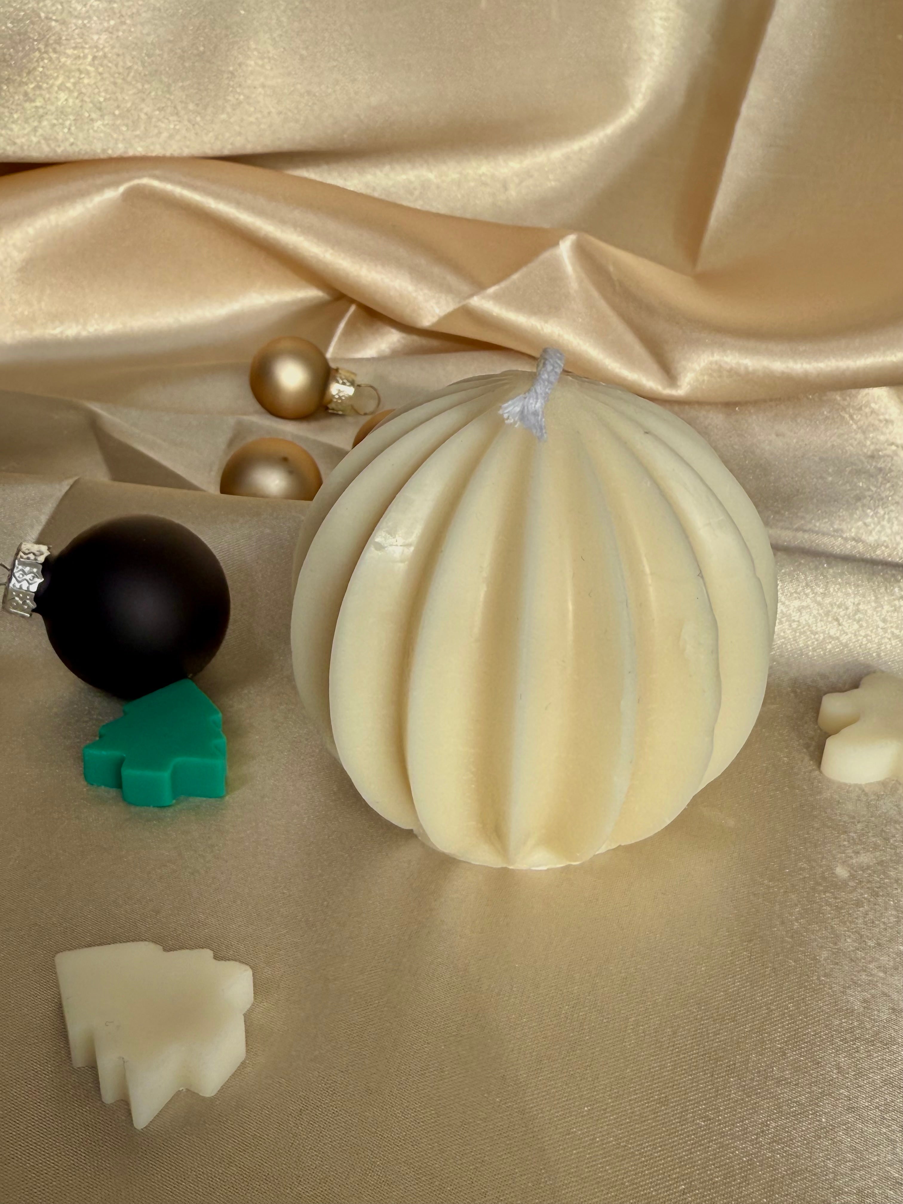 Csíkos Gömb Formagyertya