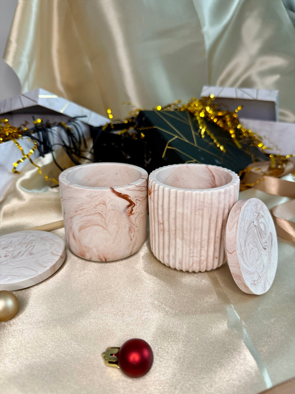 Ásványgyanta tároló duo